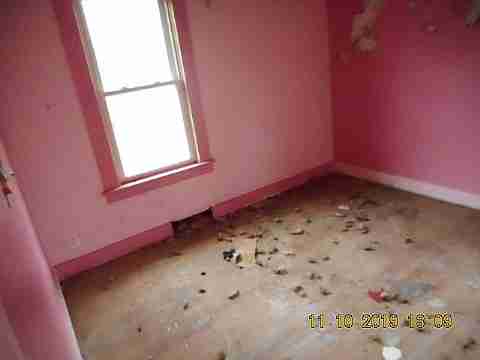 12090 Roselawn (38)_m.jpg